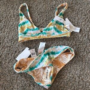 Brand new rip curl bathing suit